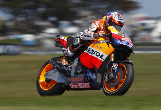 MotoGP Phillip Island: Jorge Lorenzo non ce la fa, a Casey Stoner basterà un sesto posto per laurearsi campione