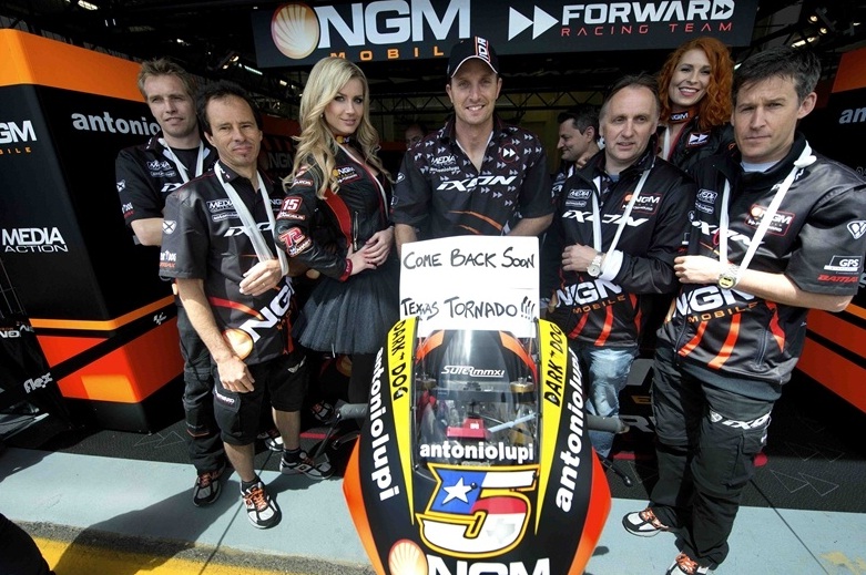 MotoGP: Colin Edwards operato con successo