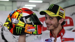 MotoGP: Valentino Rossi risponde alle domande dei tifosi
