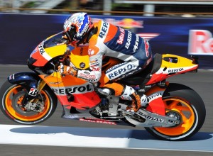 MotoGP Indianapolis, Prove Libere 3: Stoner davanti a Pedrosa, terzo Spies