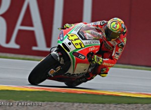 MotoGP Valencia, Prove Libere: Valentino Rossi “Hanno fatto un ottimo lavoro con la riasfaltatura”