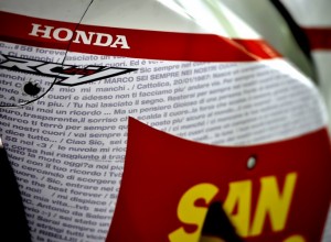 MotoGP: Grande successo per l’asta della carena con le dediche per il Sic