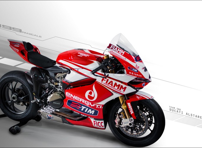 Superbike: Presentata la Ducati 1199 Panigale del Team Alstare