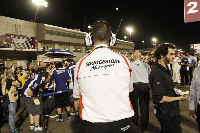 MotoGP: Bridgestone in Qatar con pneumatici asimmetrici