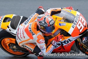 MotoGP Mugello, Prove Libere 1: Marquez al comando davanti a Pirro, tante le cadute
