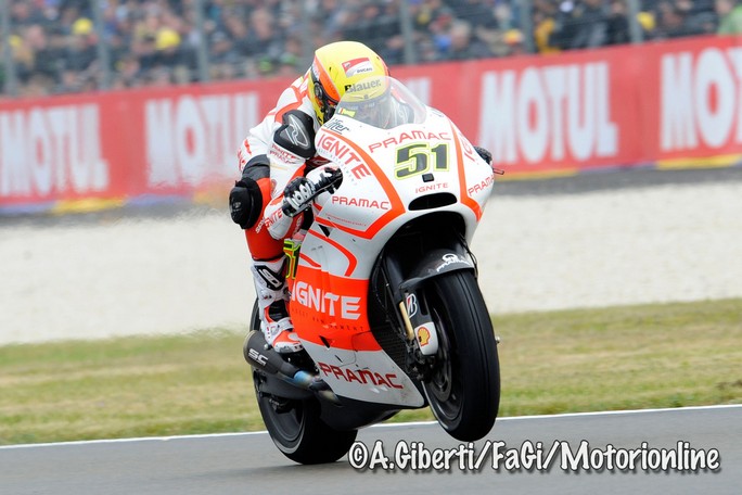 MotoGP Le Mans: Buona gara per Michele Pirro, più difficile per Andrea Iannone