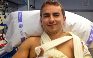 MotoGP: Jorge Lorenzo operato con successo alla clavicola sinistra