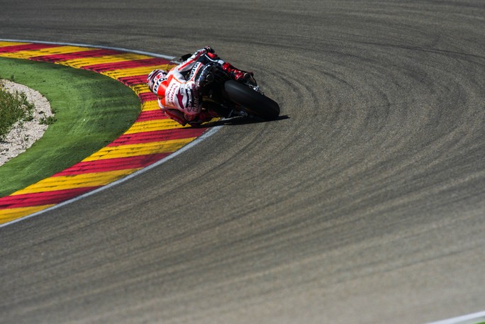 MotoGP Test Aragon: Marc Marquez “La nuova moto ha dei lati positivi, ma per ora preferisco la RC213V attuale”