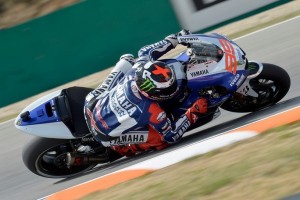 MotoGP Silverstone, Prove Libere 2: Lorenzo risponde a Marquez