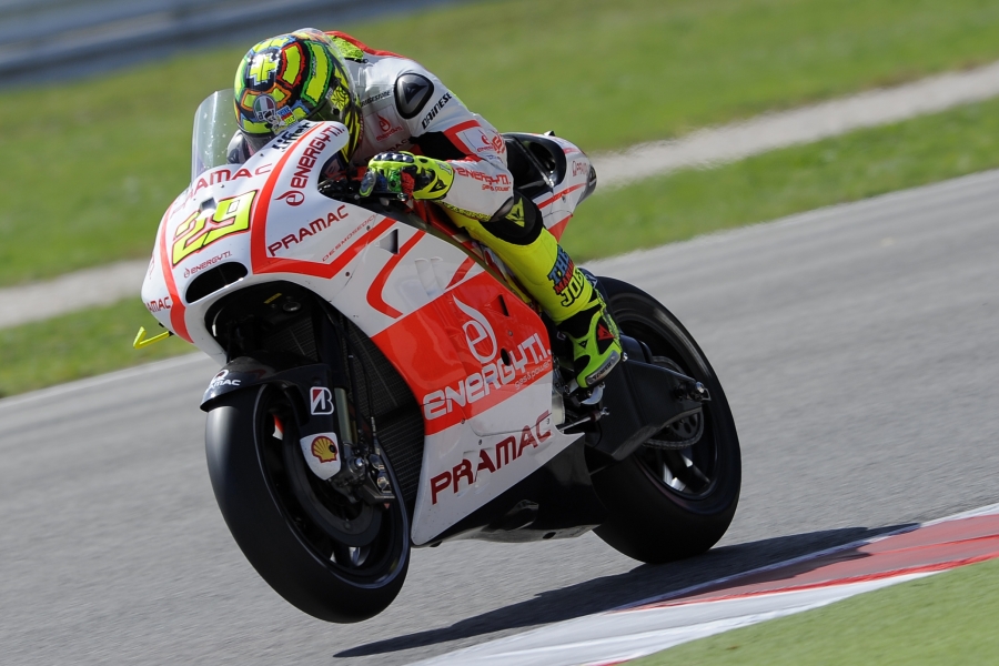 MotoGP Test Misano: Andrea Iannone “Ho provato piccole cose, ma il feeling con la moto è sempre migliore”