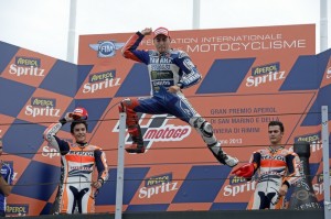 MotoGP Misano: Jorge Lorenzo “E’ arrivata una grande vittoria, che voglio dedicare a Marco Simoncelli”
