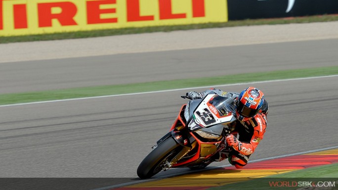 Superbike: Long run positivi per la Aprilia oggi