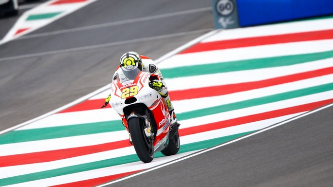 MotoGP Mugello: Andrea Iannone da record, 349,6 Km/h