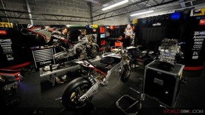Superbike: In casa Aprilia si guarda con ottimismo alle gare di domani