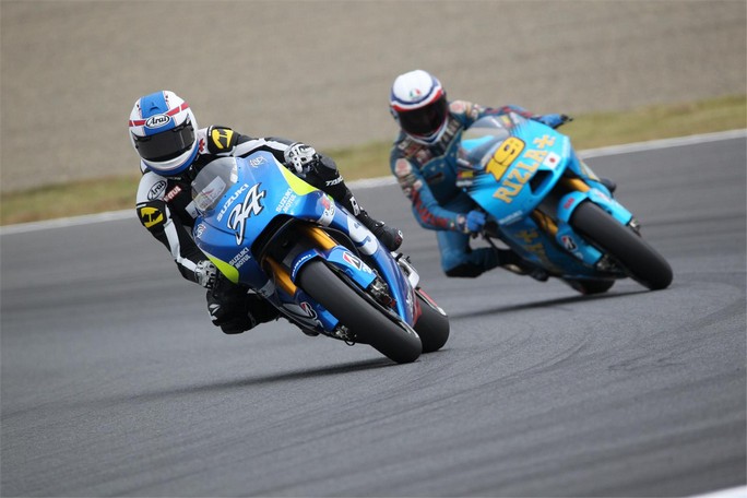 MotoGP Motegi: La Suzuki in pista con Kevin Schwantz e Franco Uncini