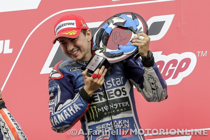 MotoGP: Lorenzo: “Marquez non è imbattibile”