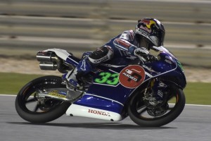 Moto3 Qatar: Spettacolo in pista, Masbou beffa Bastianini, Antonelli chiude ottavo