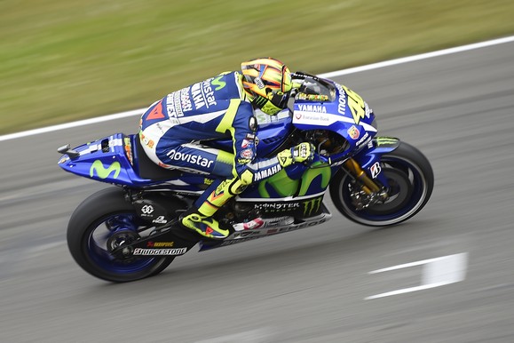 MotoGP Assen: Rossi piega Marquez e fa suo il Gran Premio d’Olanda