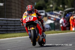 MotoGP Sachsenring: Marquez torna al successo dominando, Rossi allunga in campionato su Lorenzo