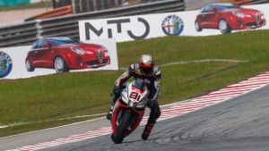 Superbike: Aprilia domina il terzo turno di libere a Sepang