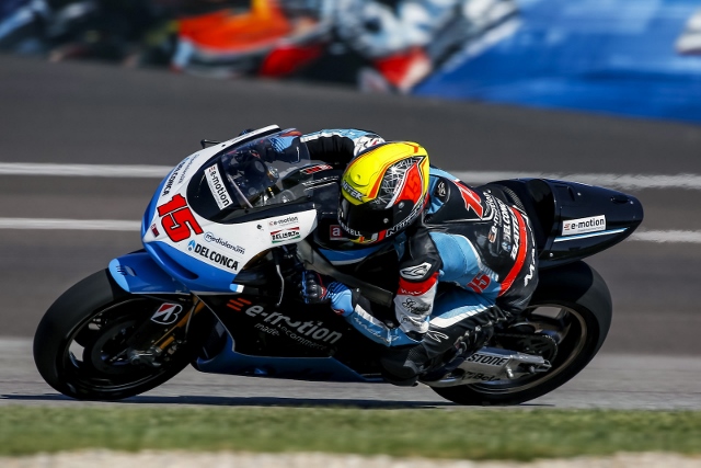 MotoGP Indianapolis: Alex De Angelis “Sono insieme alle Aprilia ufficiali nonostante guido la moto vecchia”
