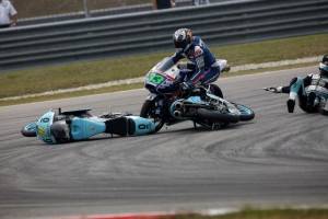 Moto3: Bastianini 8°, ancora rallentato dalle cadute altrui