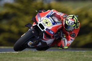 MotoGP Phillip Island: Andrea Iannone, “Non è andata male, ma dobbiamo migliorare”
