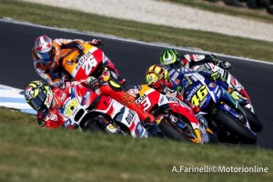 MotoGP Phillip Island: Insulti a Iannone su Facebook, troppi tifosi da tastiera