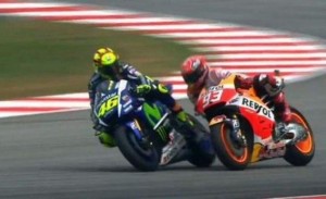 MotoGP Sepang: Ecco il video che scagiona Valentino Rossi