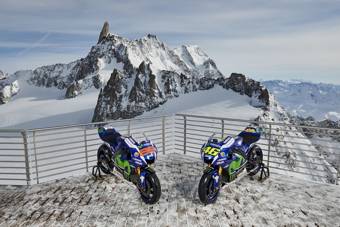 MotoGP: Viaggio al “freddo” per le YZR-M1 di Jorge Lorenzo e Valentino Rossi