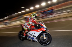 MotoGP Qatar: strepitoso Iannone, primo in entrambe le sessioni