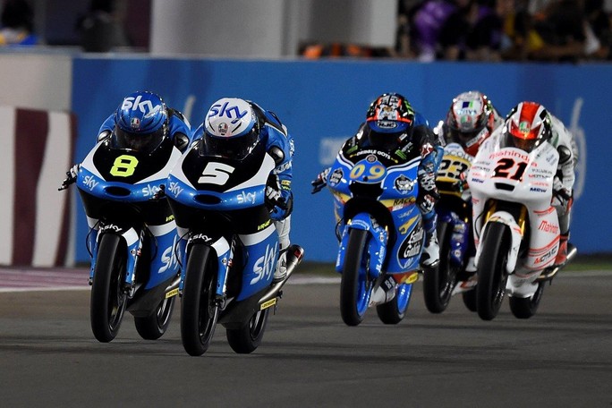 Moto3 Qatar: Fenati 4° e Bulega 6°, scintille fra compagni; Migno 17°