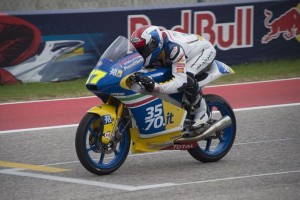 Moto3 Austin: passi avanti per Petrarca 24°, Valtulini out