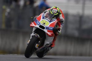 MotoGP Mugello, Prove Libere 3: Uno strepitoso Iannone centra il miglior tempo, Rossi è ottavo