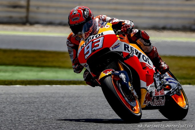 MotoGP Barcellona, Prove Libere 4: Marquez è il più veloce, Rossi è settimo