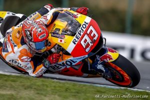 MotoGP Phillip Island, Warm Up: Marquez in vetta, riscatto Rossi