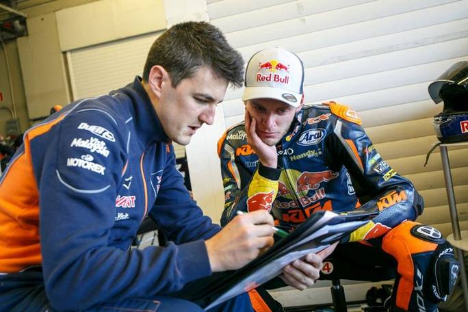 Moto2: Frattura del braccio sinistro per Brad Binder