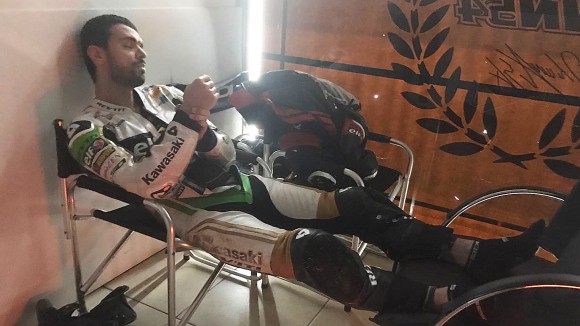 Kenan Sofuoglu salta i test di Jerez