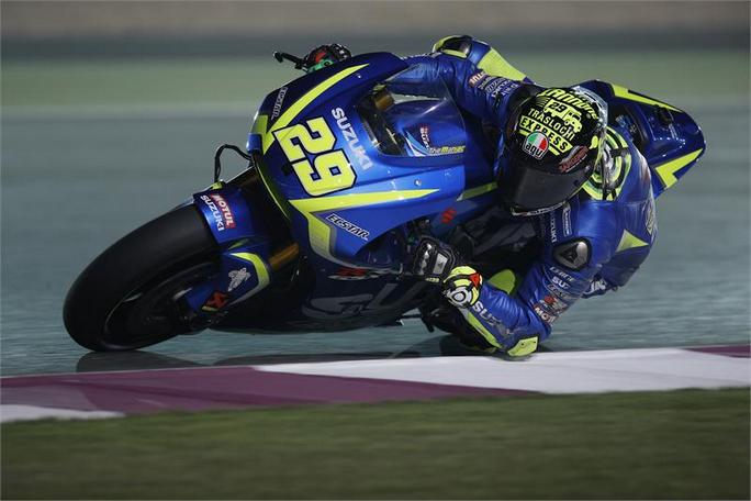 MotoGP Test Qatar Day 1: Iannone, “Manca feeling all’anteriore”