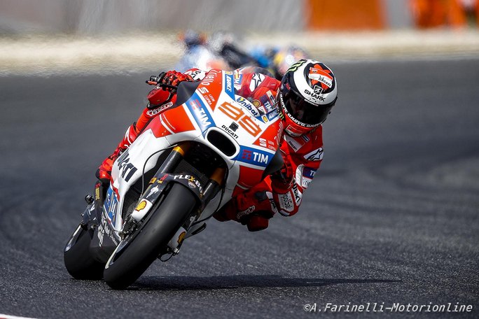 MotoGP Barcellona: Lorenzo, “La combinazione gomma pilota sarà fondamentale”