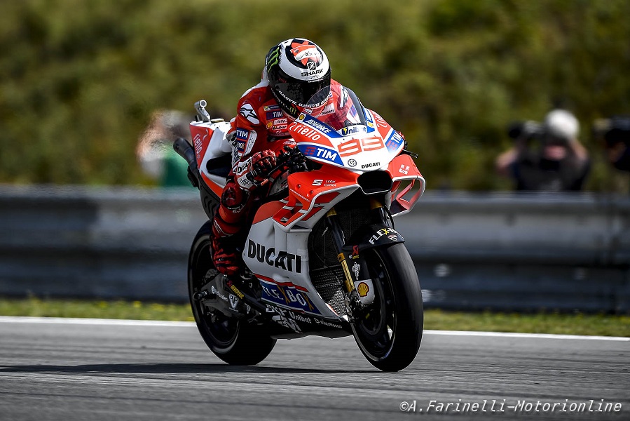 MotoGP Brno, Qualifiche: Lorenzo partirà 6°, “Sono molto contento in linea generale”