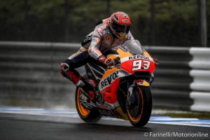 MotoGP Motegi FP4: Marquez detta il passo, Rossi a terra