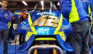MotoGP Motegi: La Suzuki in pista con la nuova carena “alata”