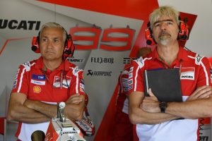 MotoGP | Gp Qatar Gara: Tardozzi, “E’ presto parlare di mercato, problema tecnico per Lorenzo”