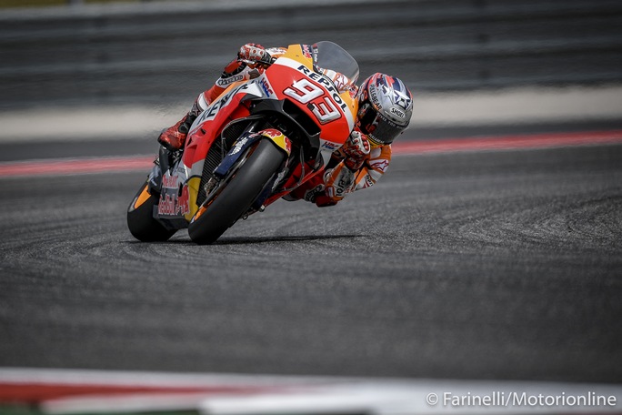 MotoGP | Gp Stati Uniti FP4: Marquez detta il passo, ma Vinales e Rossi non mollano