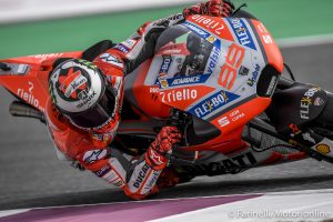 MotoGP | Lorenzo: “Dovizioso ha sempre cercato di indebolire il mio morale e continua a farlo”