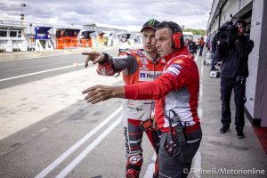MotoGP | Gp Silverstone: Lorenzo, “L’asfalto non era in condizioni” [VIDEO]