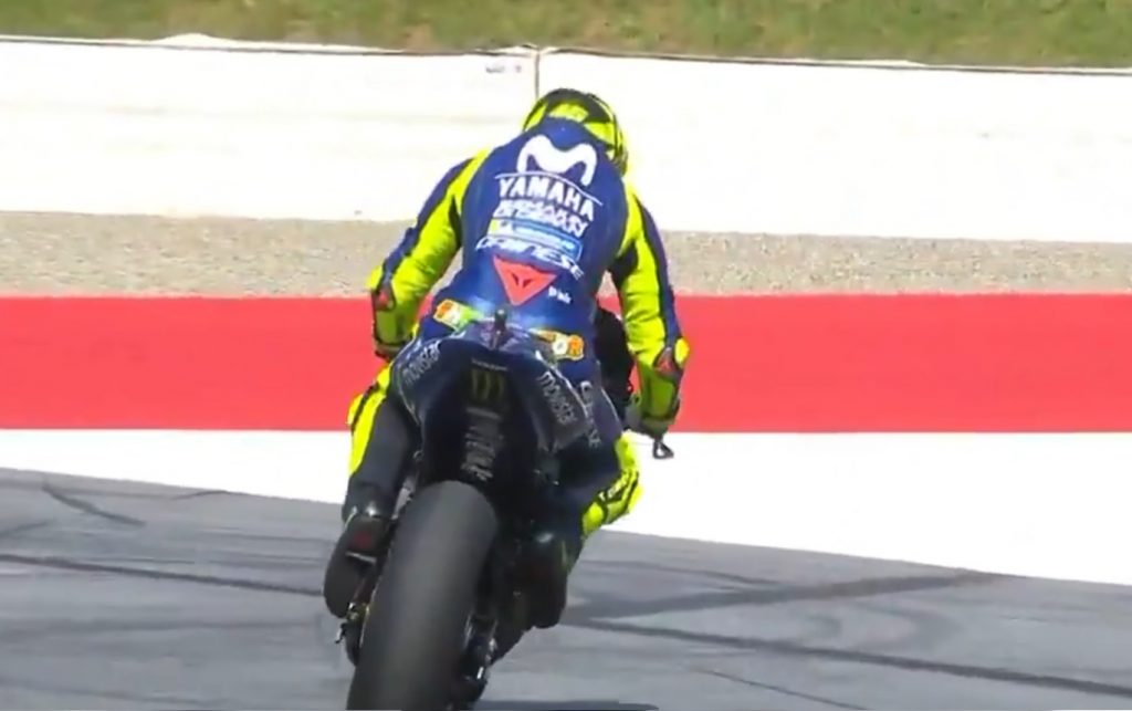 MotoGP | Gp Austria: Problemi Yamaha in FP1, Meregalli: “Rossi ha rotto la corona” [Video]
