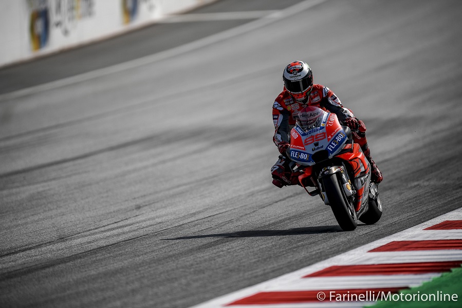 MotoGP | Gp Austria Qualifiche: Lorenzo, “La prima fila è ottima, domani sarà una lotta a tre” [Video]