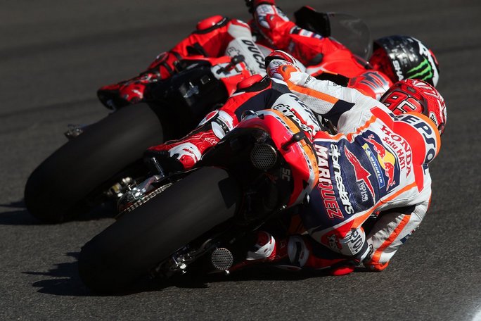 MotoGP | Gp Thailandia Day 1: Marquez su Lorenzo, “Strano vedere certe cadute con queste moto” [Video]